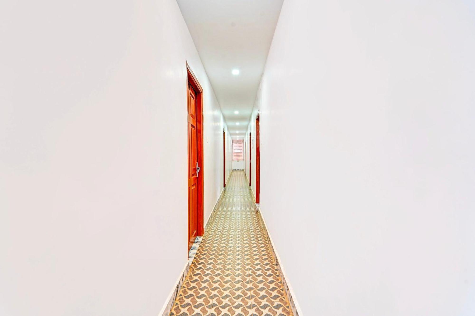 Hotel O Vijaynagar Road Formerly Anmol Peace Stay Ooty Exterior photo